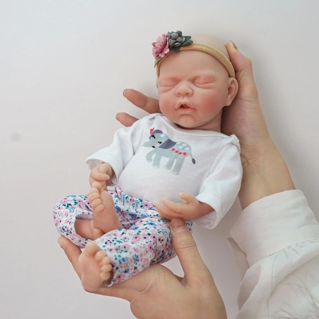 lifelike reborn baby dolls silicone newborn girl.webp